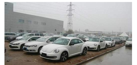 白色的車有這么多缺點(diǎn)！為什么近25%的車主還買它？