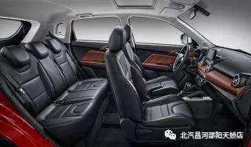 易燃易爆炸！夏天在車里放這些東西絕對是奪命炸彈！